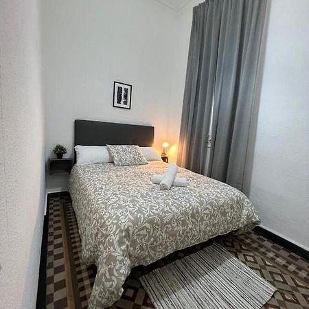 A & M Barcelona Hostal エクステリア 写真