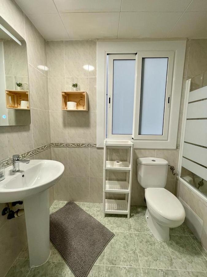 A & M Barcelona Hostal エクステリア 写真