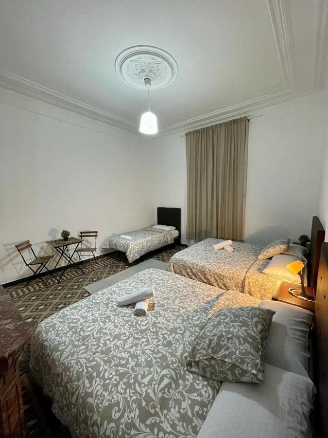 A & M Barcelona Hostal エクステリア 写真